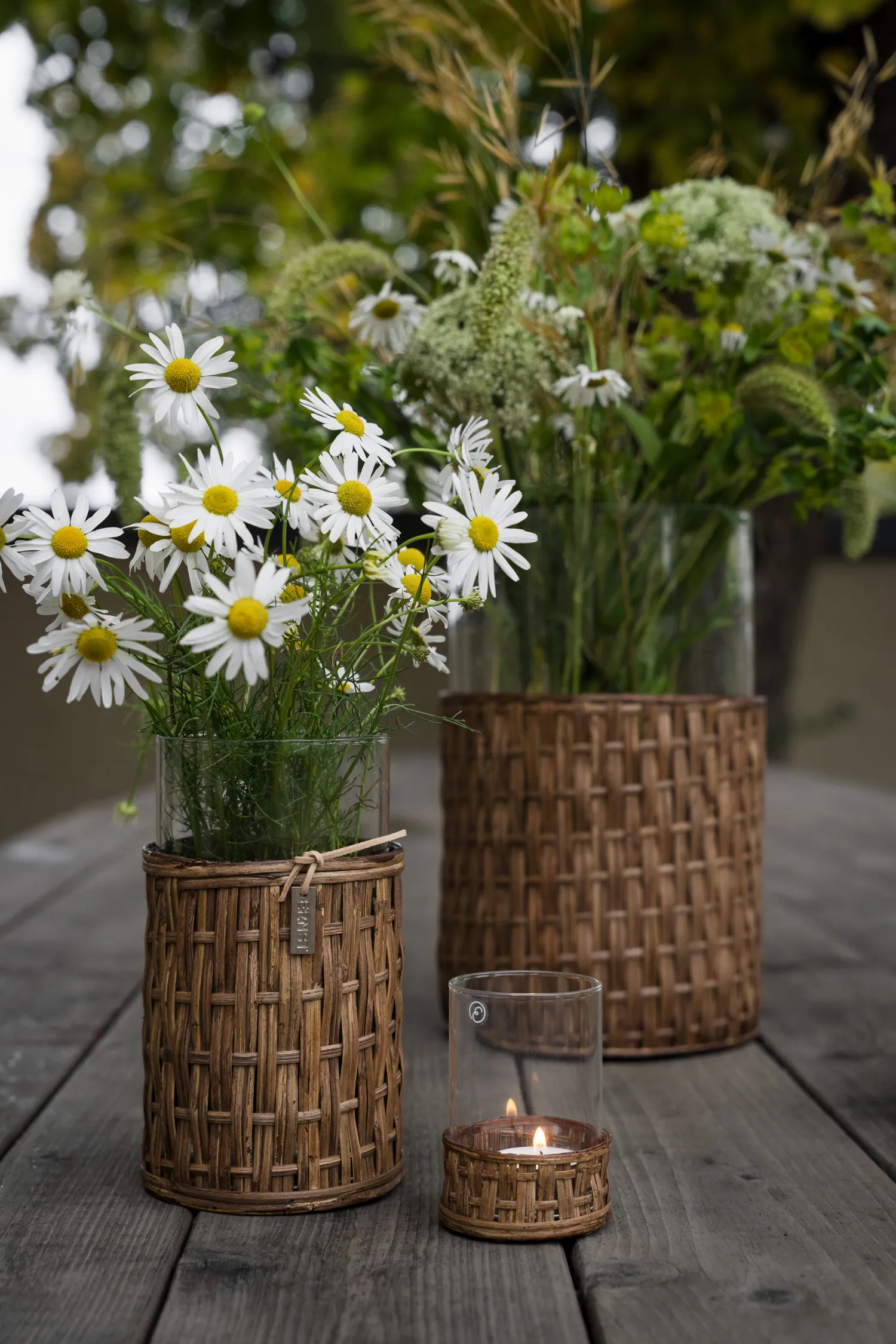 Ernst maljakko/tuikkulyhty korissa, Tummanruskea, Ø7×8,5 cm ERNST