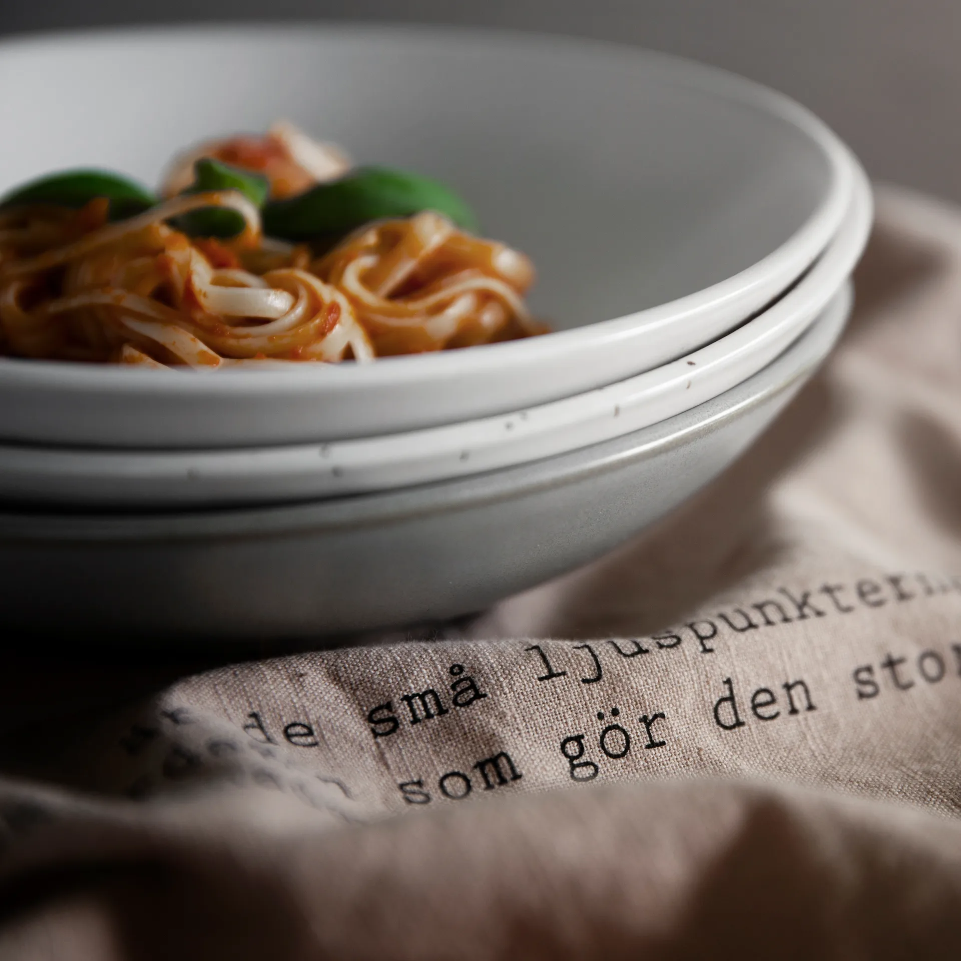 Ernst syvä lautanen 22 cm, Valkoinen ERNST