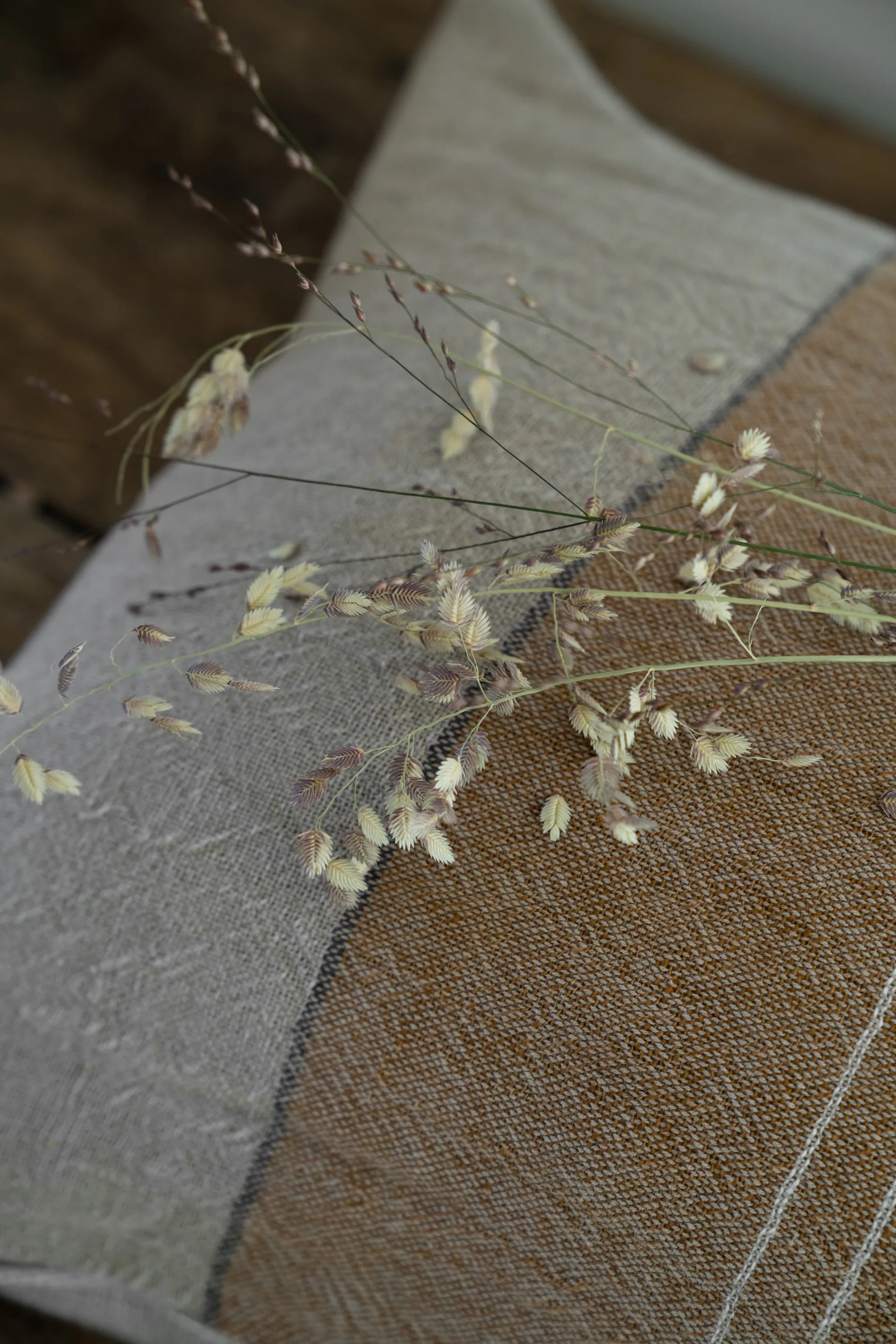 Ernst tyynynpäällinen puolipellava 50x50 cm, Kola-natur ERNST