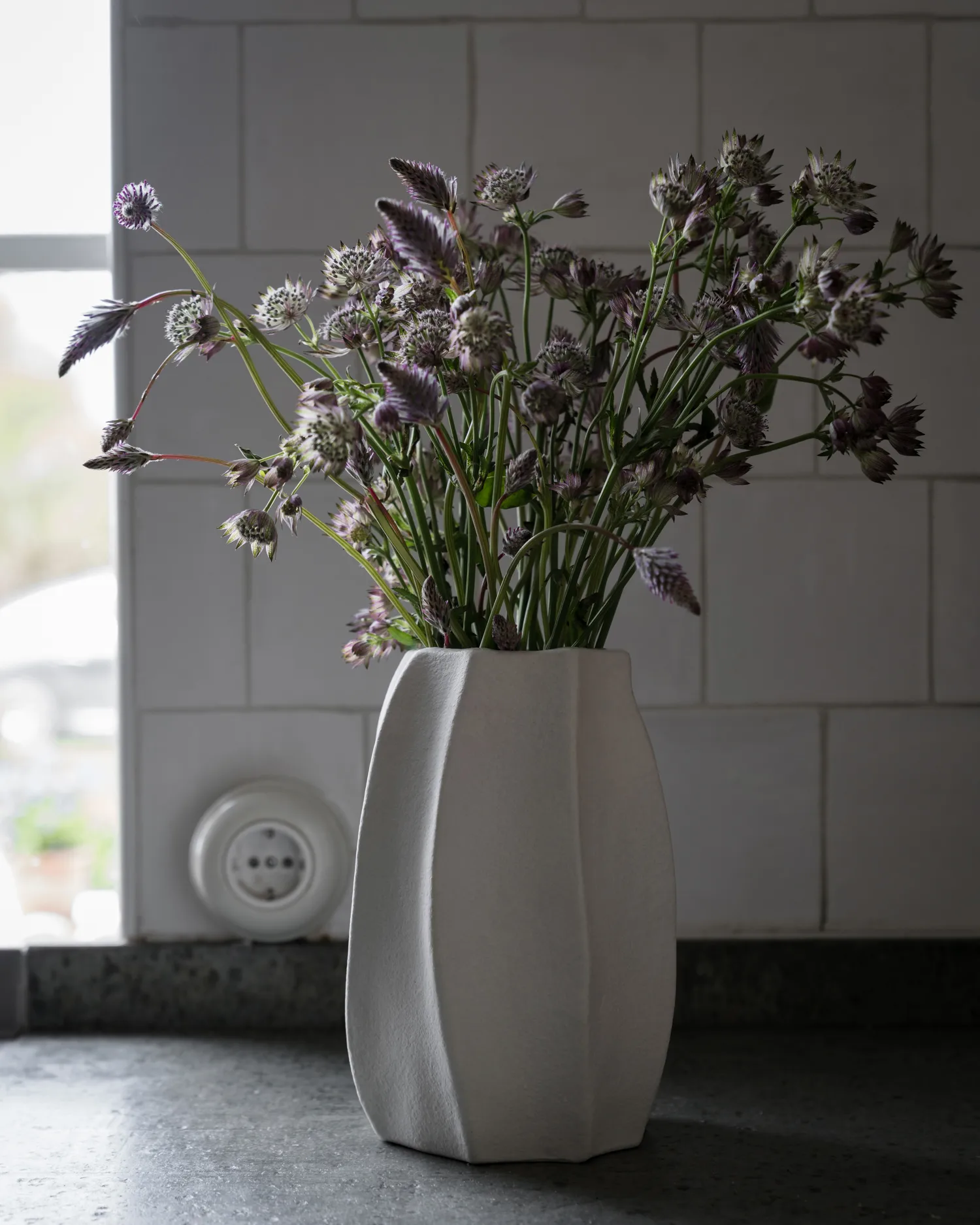 Ernst vaasi kivitavara Ø15x23 cm, Luonnonvalkoinen ERNST