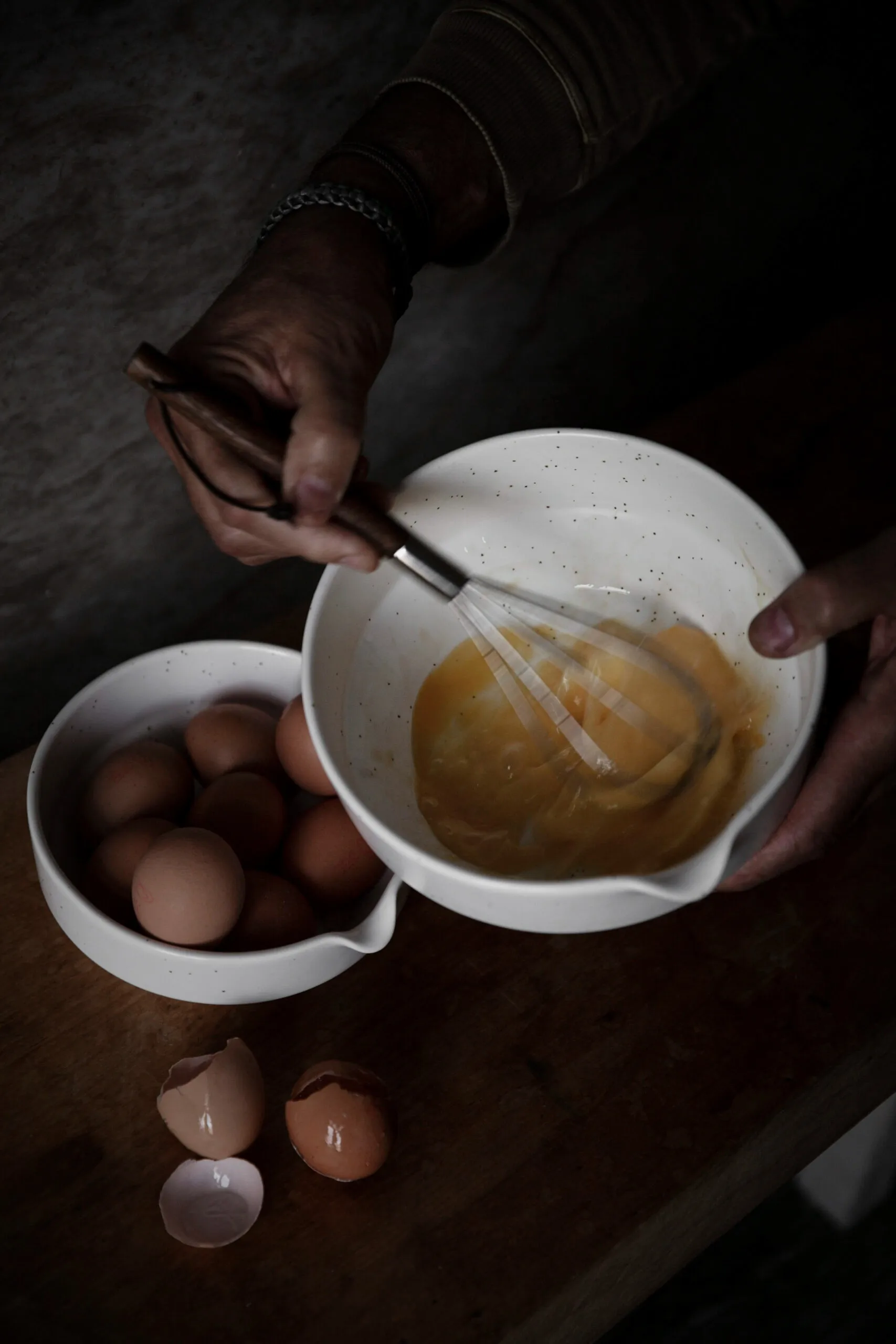 Ernst vispilä puukahvalla, Tummanruskea ERNST