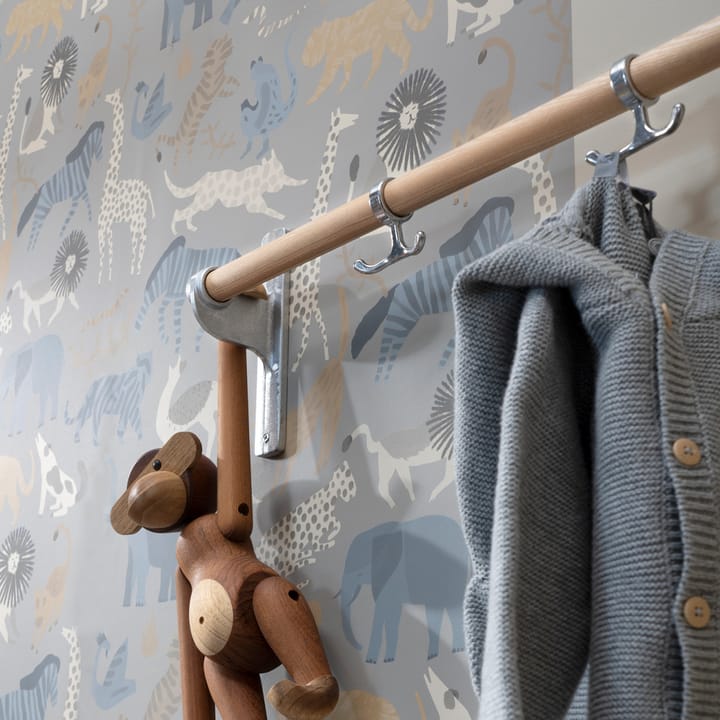 Nostalgi naulakko, Saksanpähkinä, valkoinen runko Essem Design