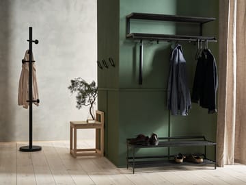 Tamburin kenkähylly 60 cm - Mustaksi petsattu tammi-musta - Essem Design