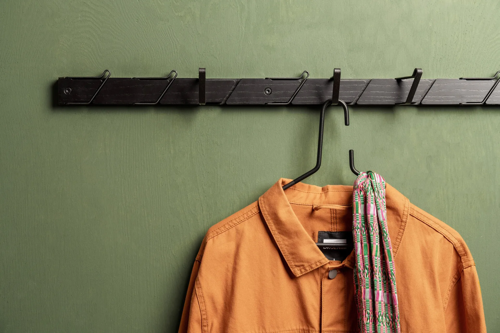 Tamburin koukkulista 73,5 cm, Musta-musta Essem Design