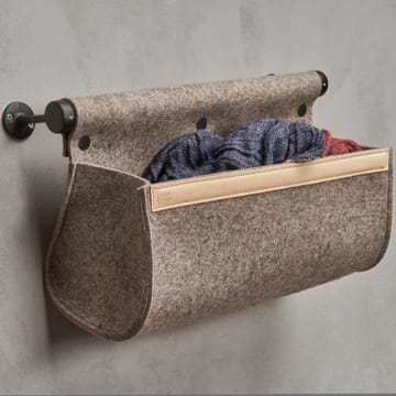 Ulrika seinäsäilytysteline - Luonnonvilla-musta - Essem Design