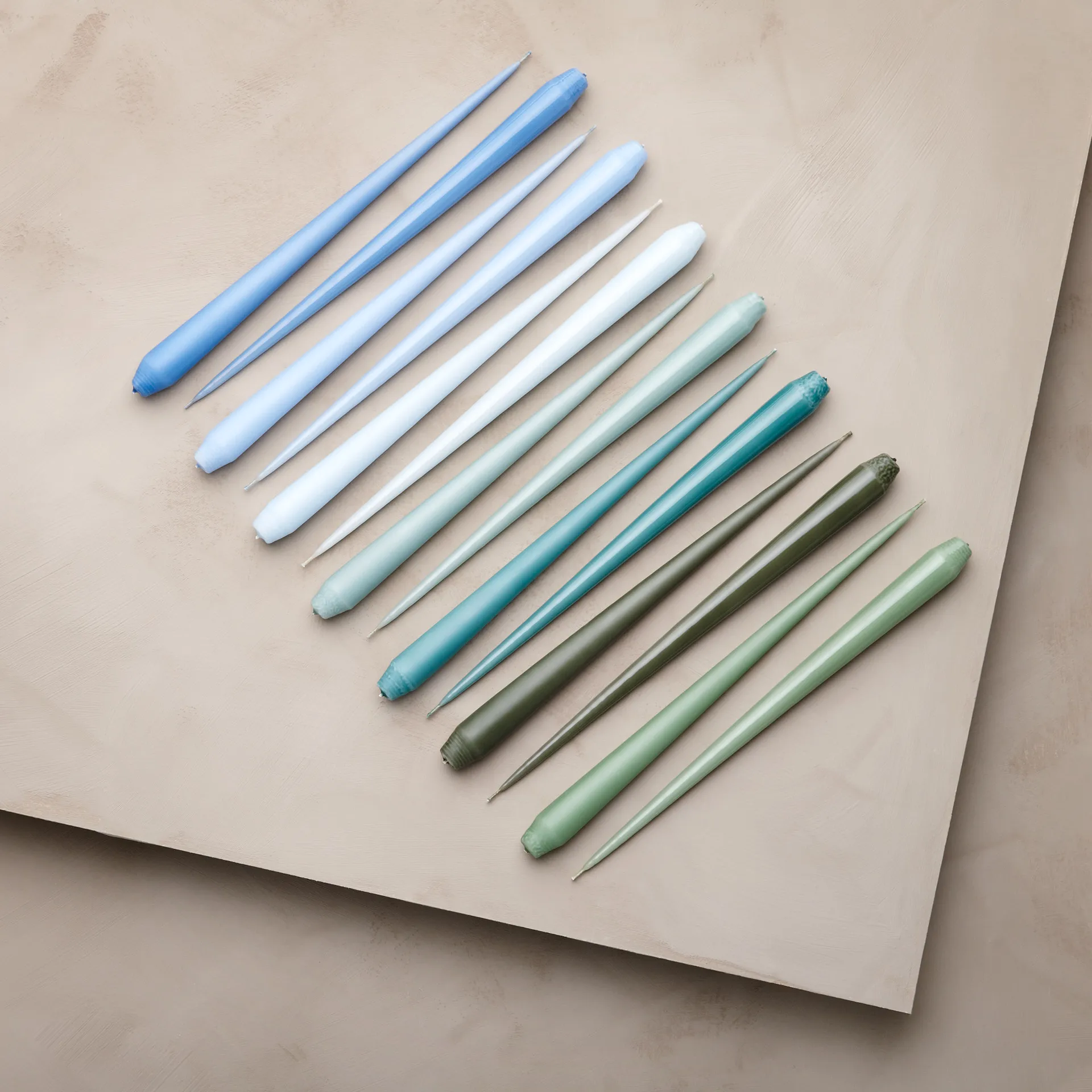 ester & erik -kynttilä, 4-pakkaus matta, eucalyptus, 32 cm ester & erik