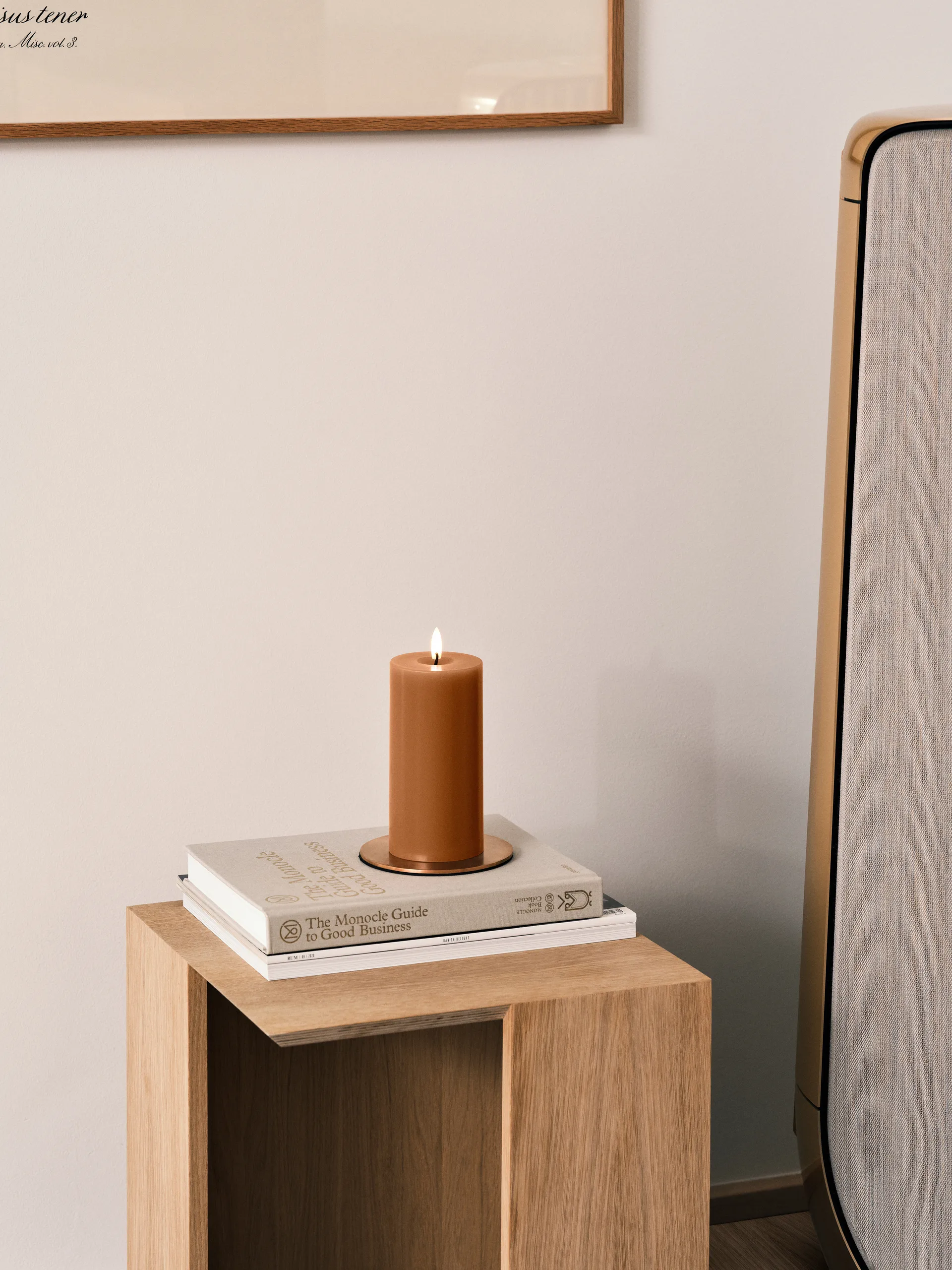 ester & erik LED-pöytäkynttilä, 23 Raw Toffee, 15 cm ester & erik