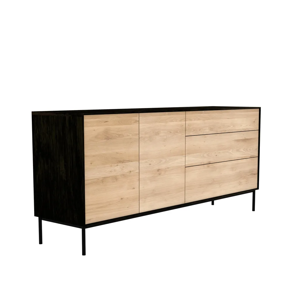 Blackbird sideboard, Musta tammi 2 ovea 3 laatikkoa Ethnicraft