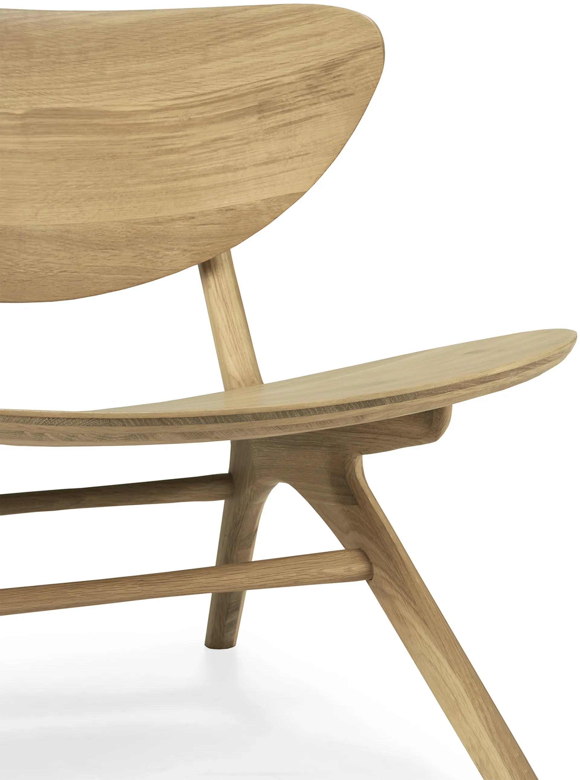 Eye lounge nojatuoli, Kovavahaöljytty tammi Ethnicraft