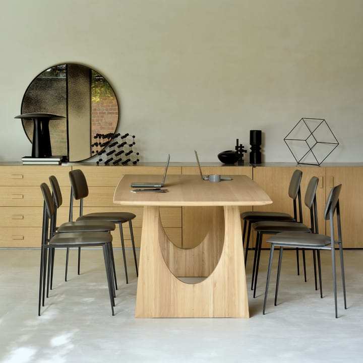 Geometric ruokapöytä, Oak 250 cm Ethnicraft