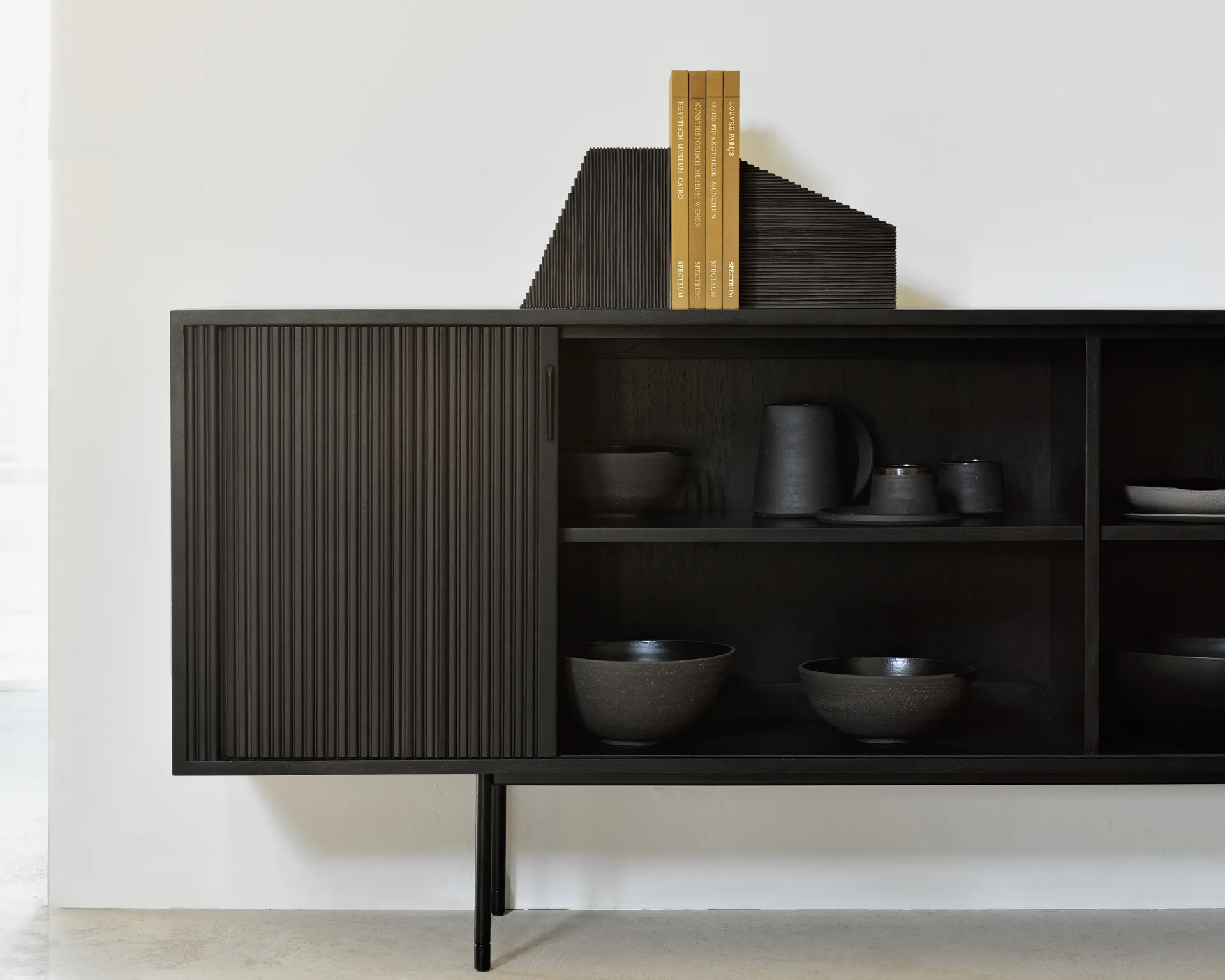 Grooves kirjatuki 2-pakkaus, Mahogany dark brown Ethnicraft