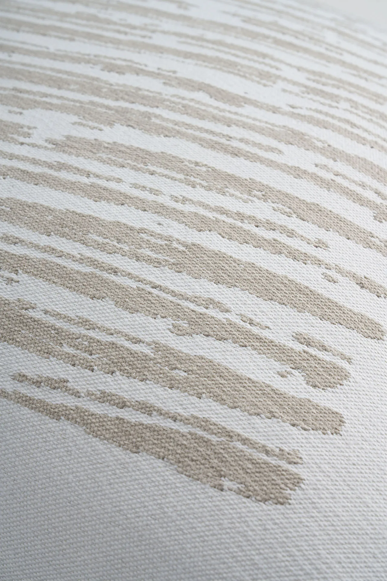 Linear square -tyyny 50 x 50 cm, Valkoinen Ethnicraft