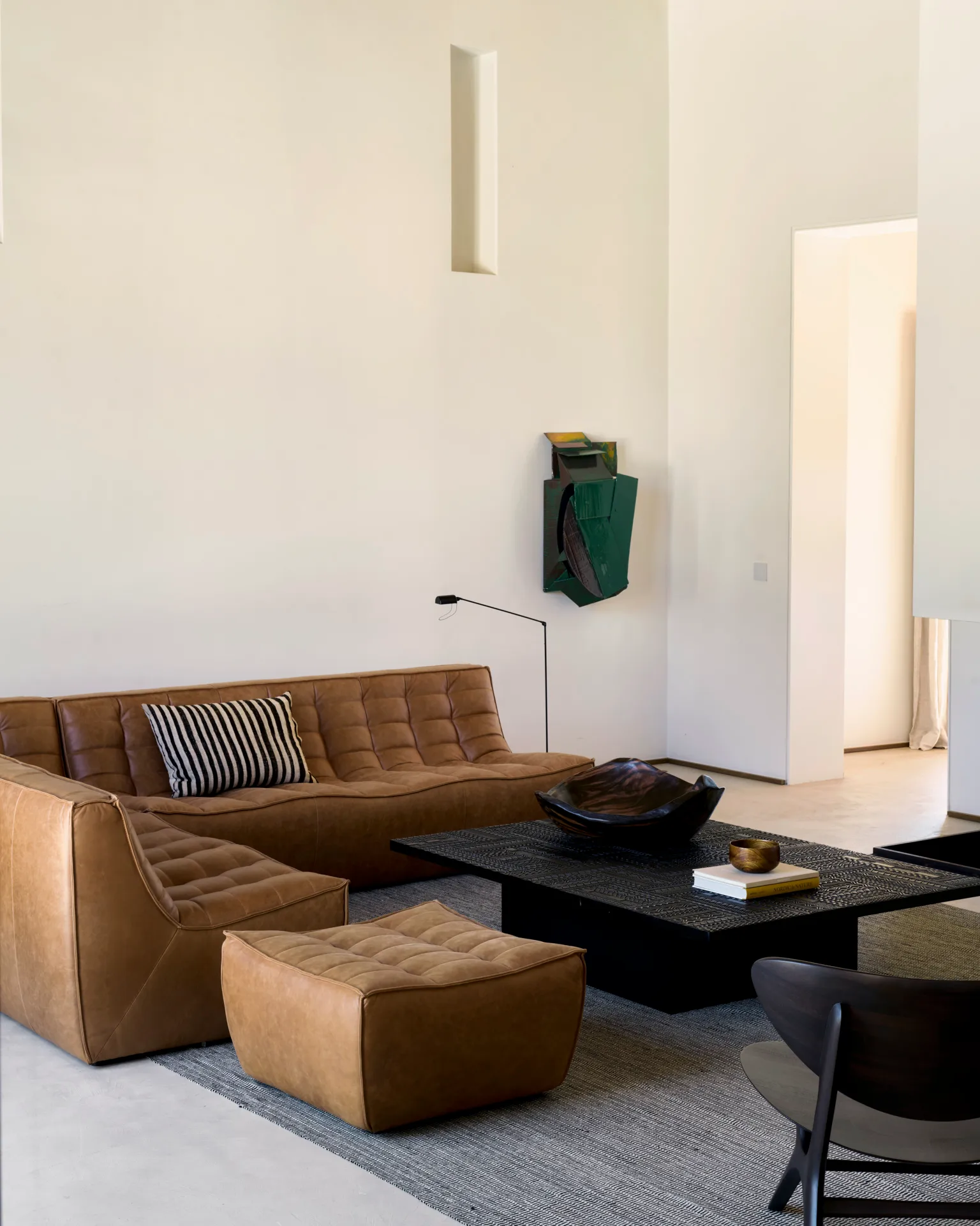 N701 jalkarahi 70x70 cm, Aniline leather brown Ethnicraft