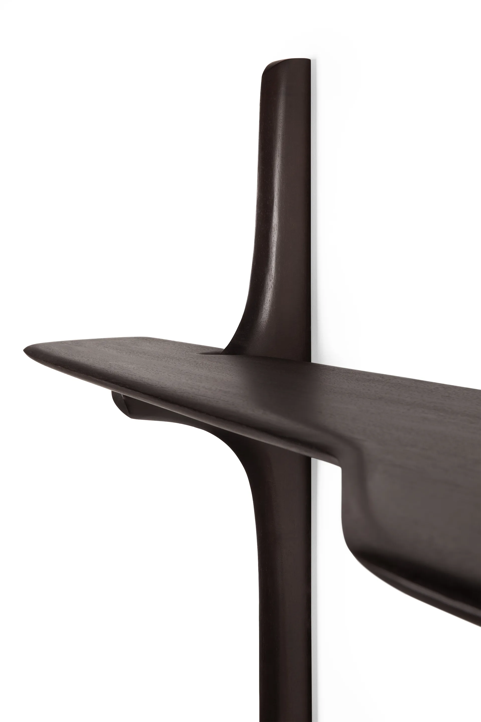 PI seinään asennettava kirjoituspöytä, Tummanruskea mahonki, 140×48 cm Ethnicraft