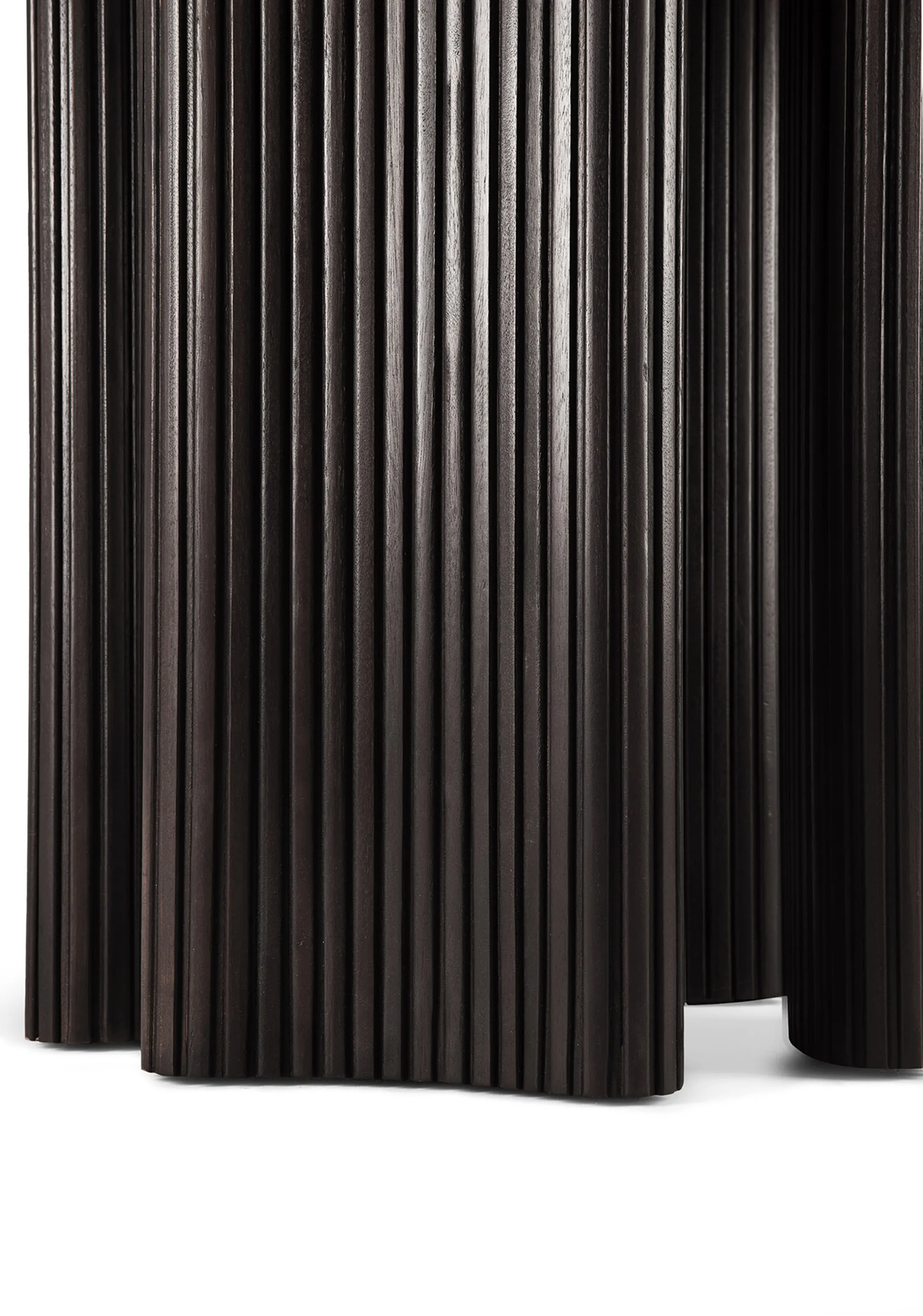 Roller Max -ruokapöytä, Tummanruskeaksi petsattu mahonki Ethnicraft