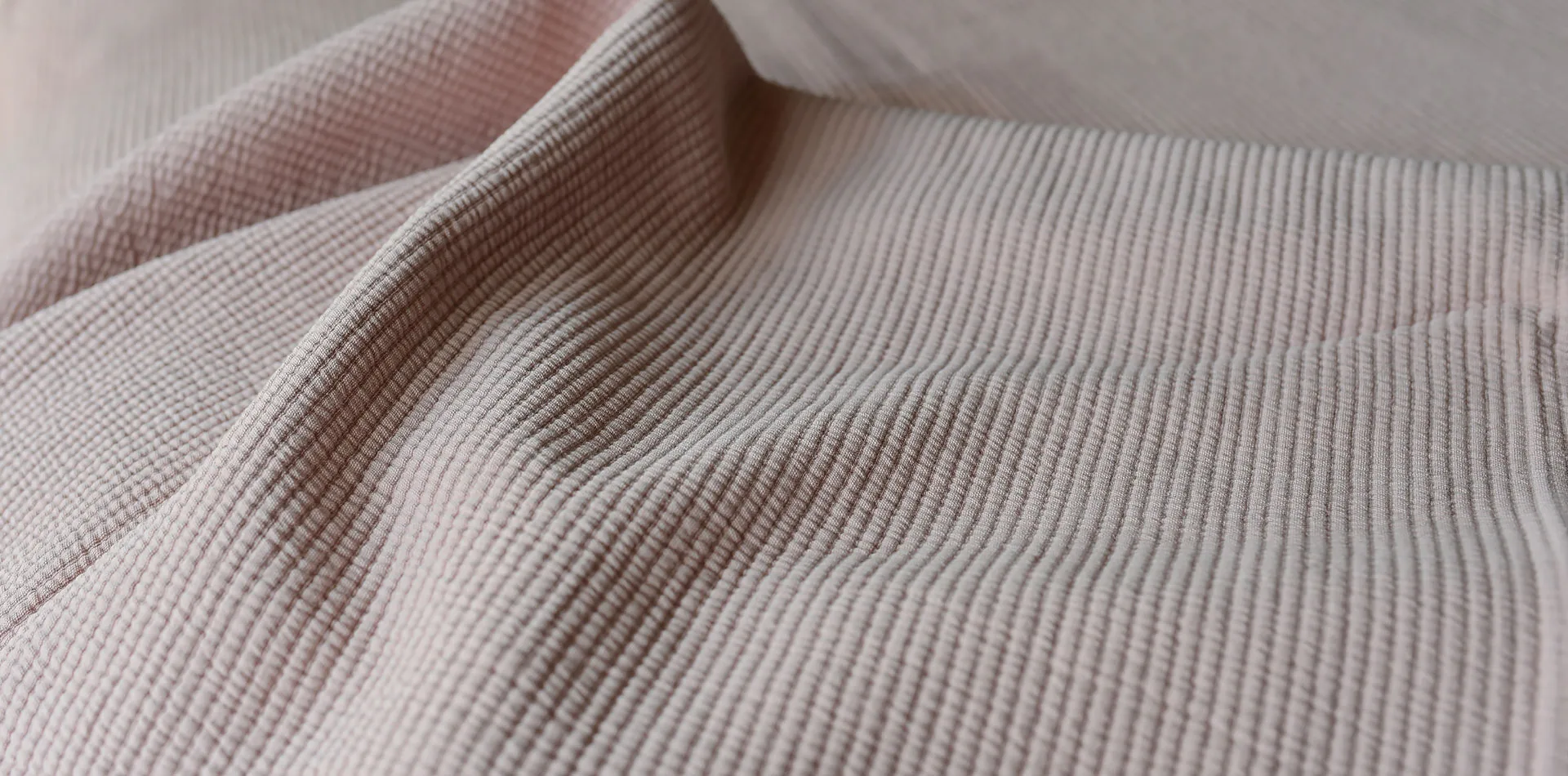 Stripe päiväpeite kivipestyä puuvillaa 180 x 260, Dusty rose Etol Design