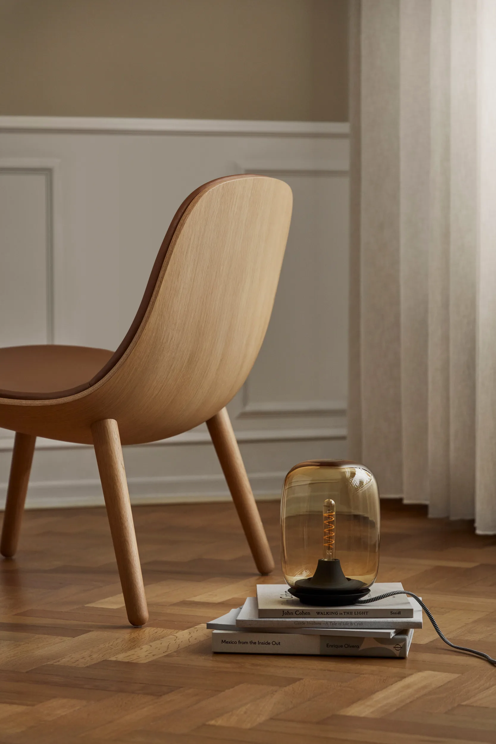 Acorn lamppu 21,5 cm, Amber Eva Solo