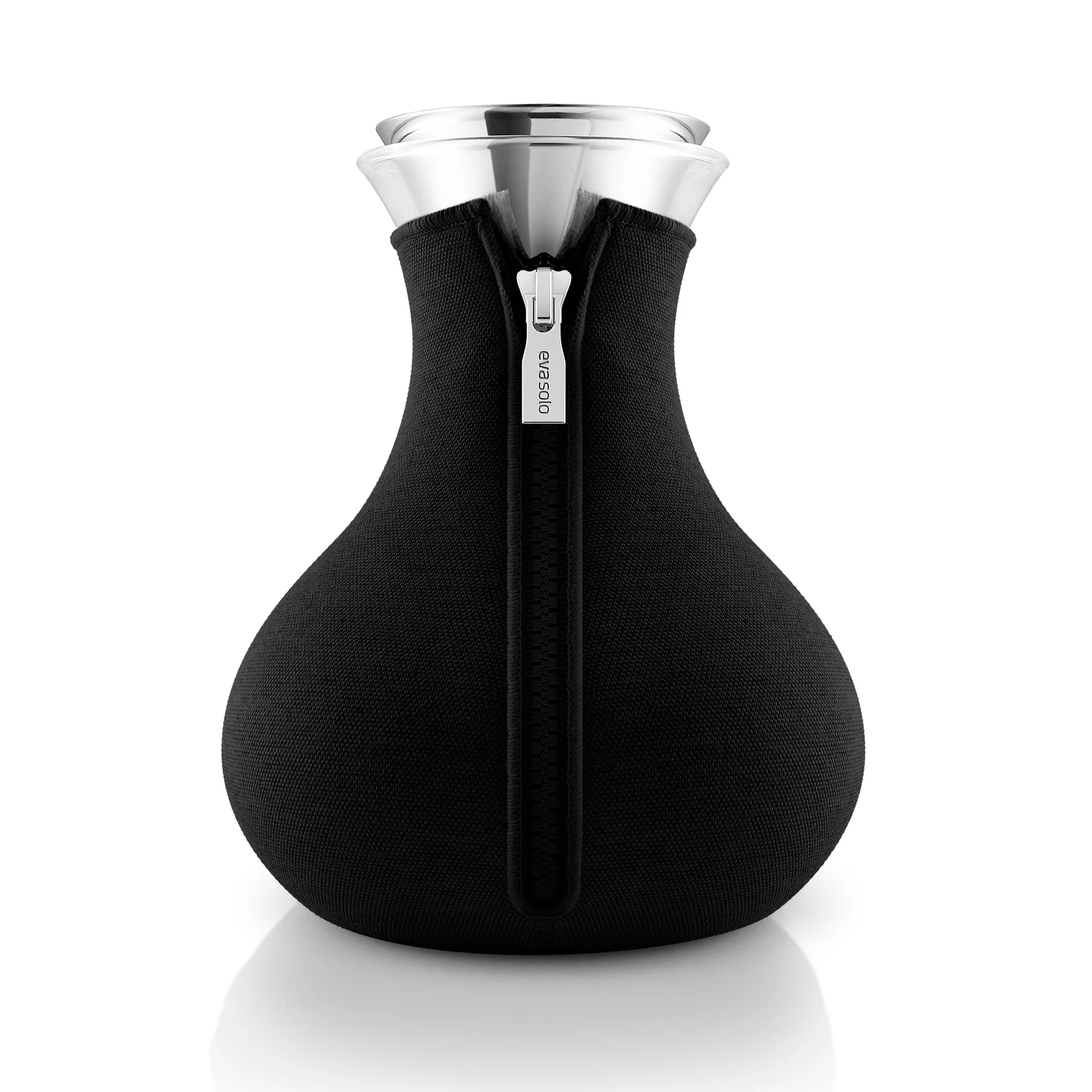 Eva Solo teenkeitin kudottu suojus, musta Eva Solo