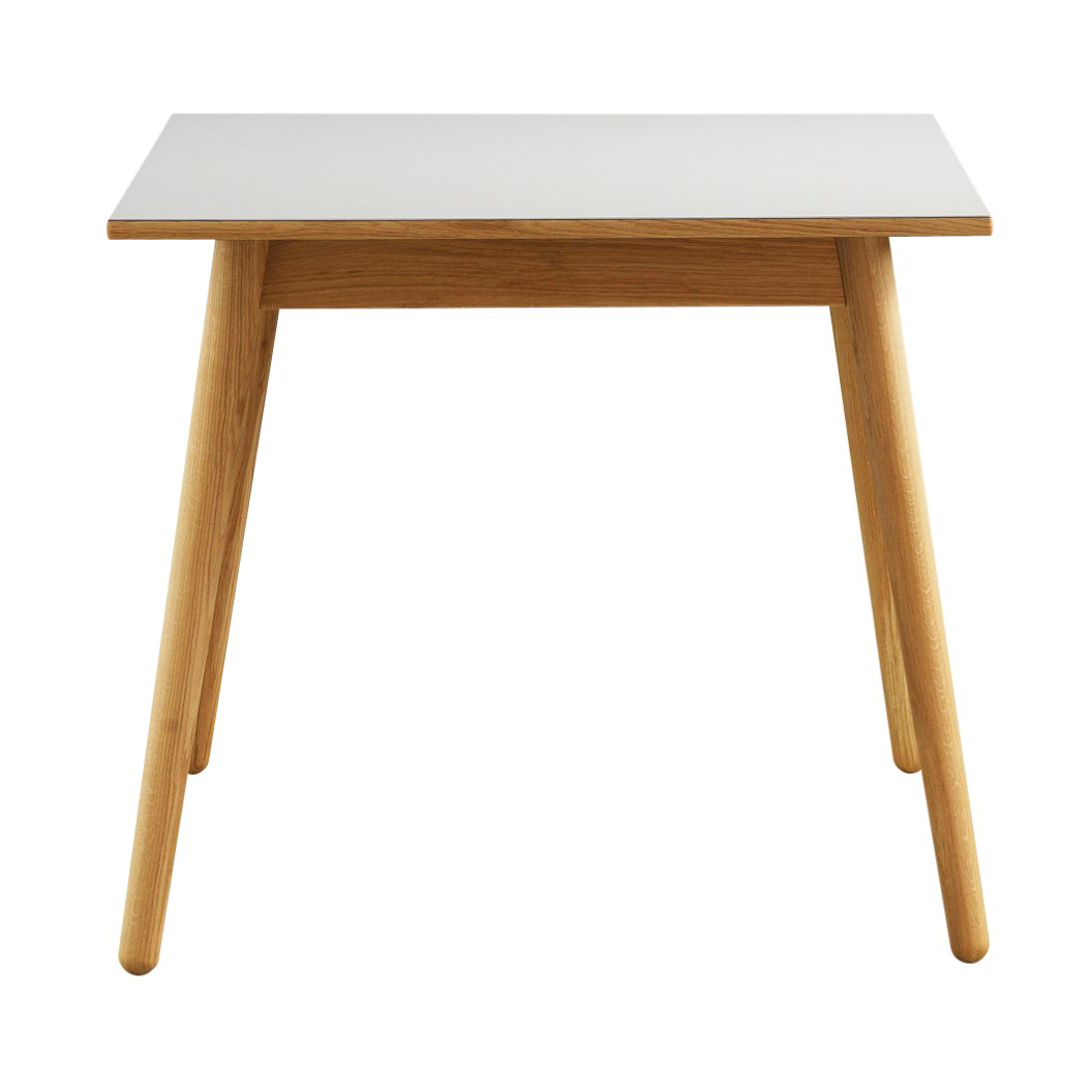 FDB Mbler C35A ruokapöytä 82x82 cm Light grey-oak nature lacquered