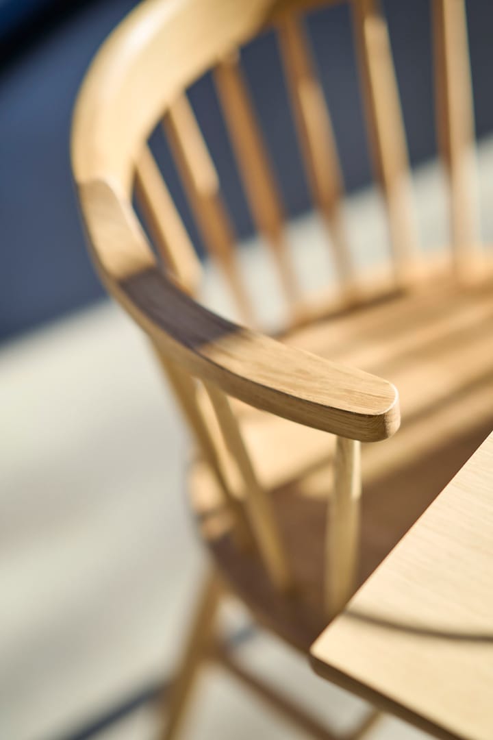 J18 tuoli, Oak brown oiled FDB Møbler