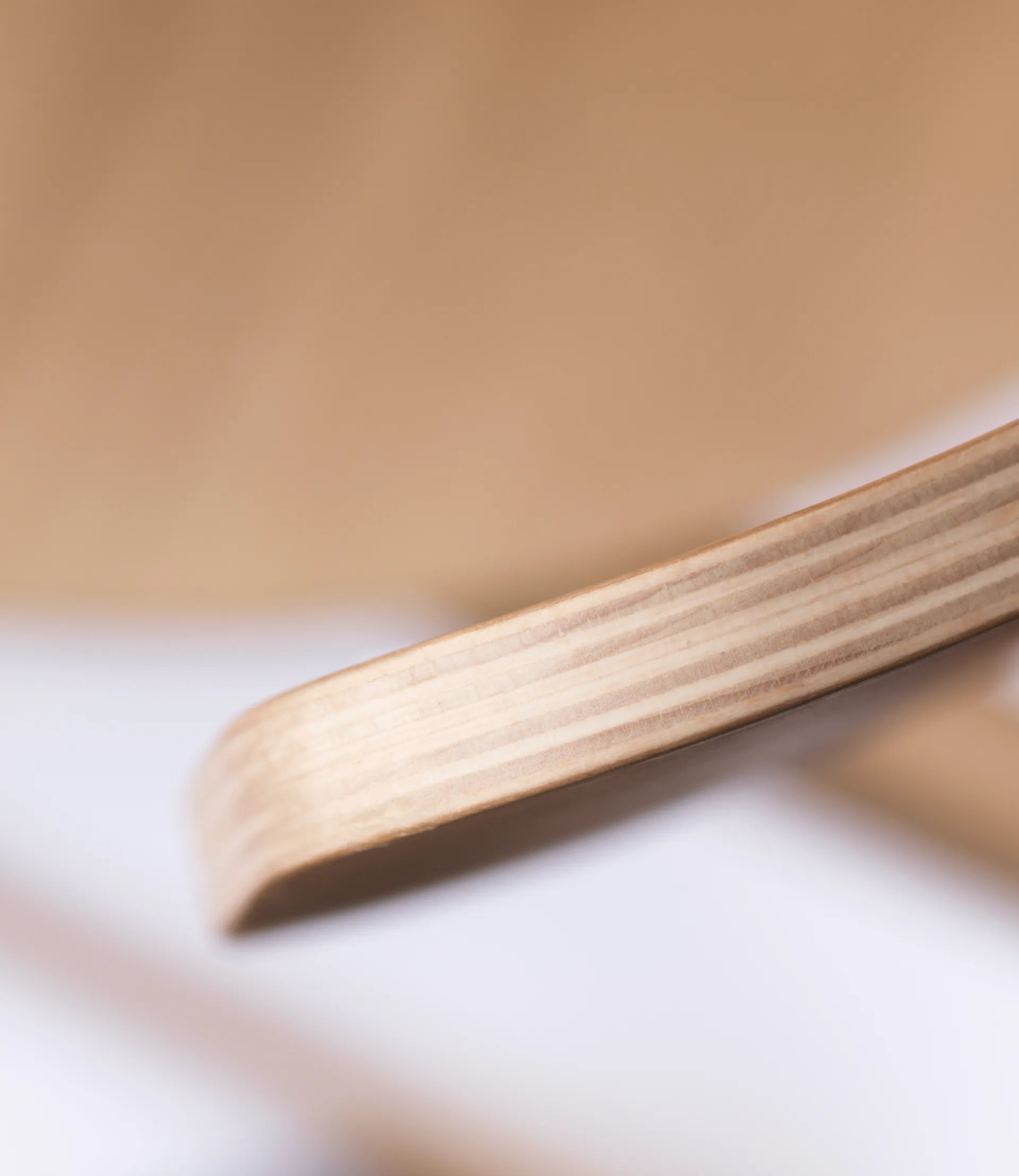 J184 Øst baarituoli 75 cm, Oak nature lacquered FDB Møbler