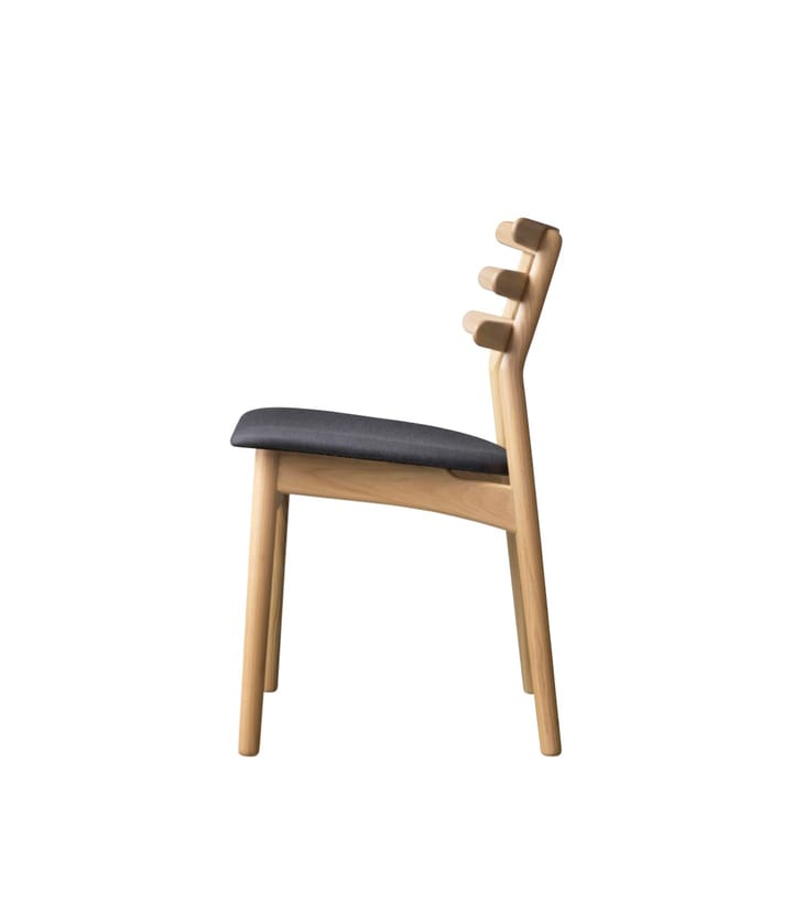 J48 tuoli, Oak nature lacquered-anthracite FDB Møbler