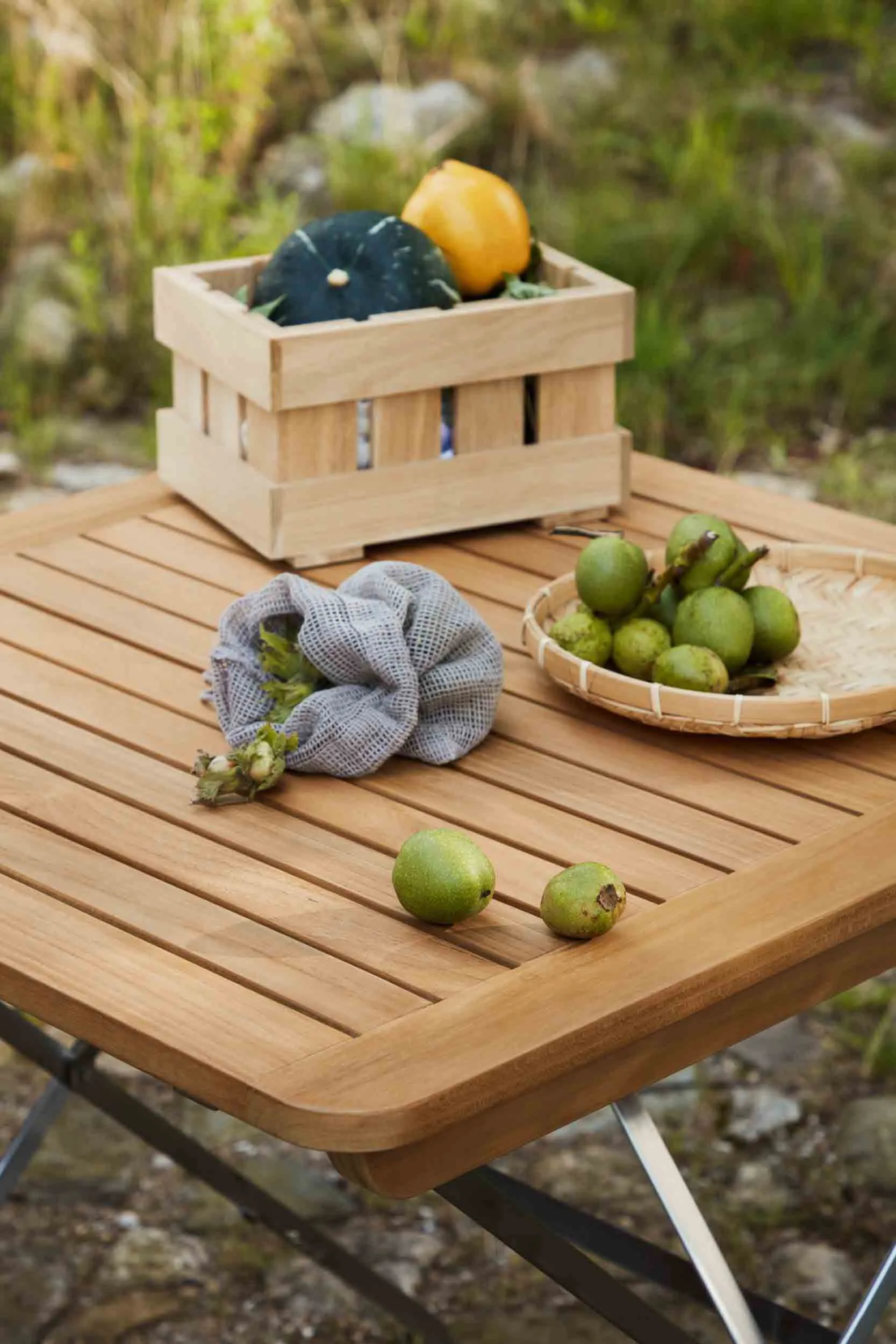 M26 Lilleø parvekapöytä, Teak-ruostumaton teräs FDB Møbler