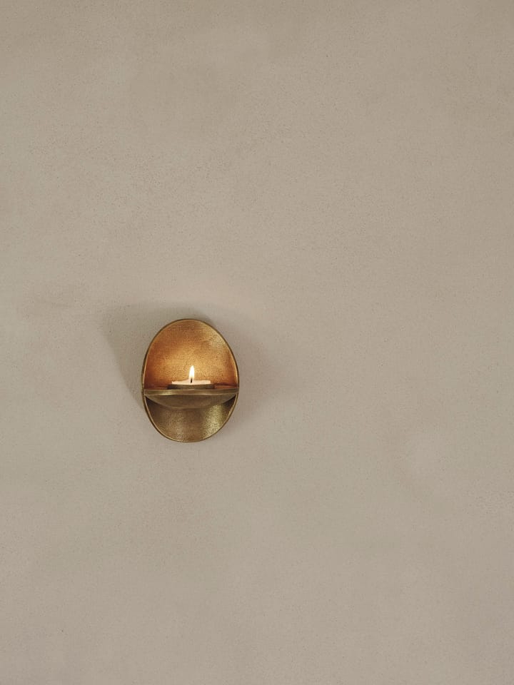 Agapé tuikkukuppi seinä, Brass finish Ferm Living