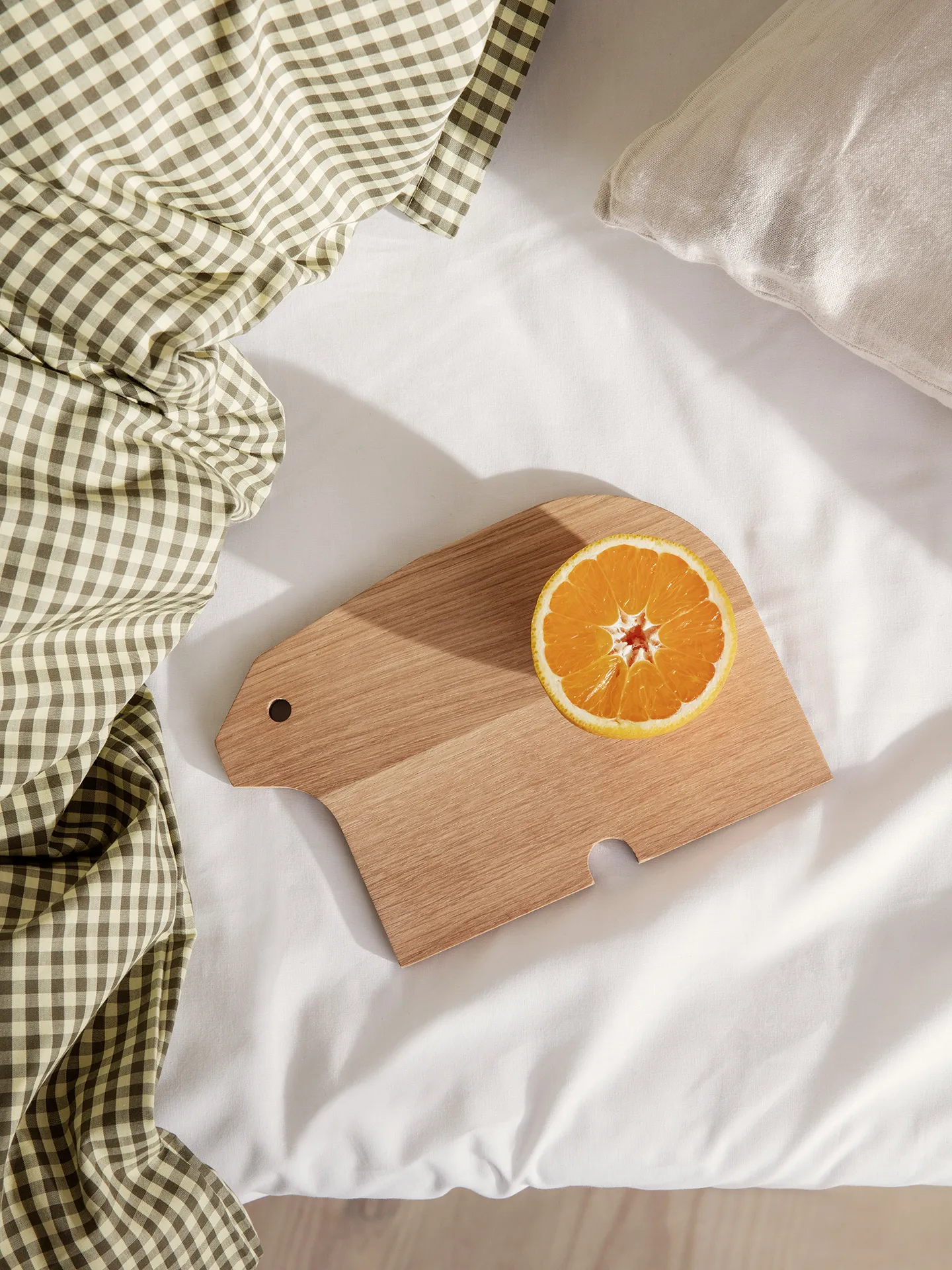 AniBoard tarjoilutarjotin 15,5x23 cm, Karhu Ferm Living