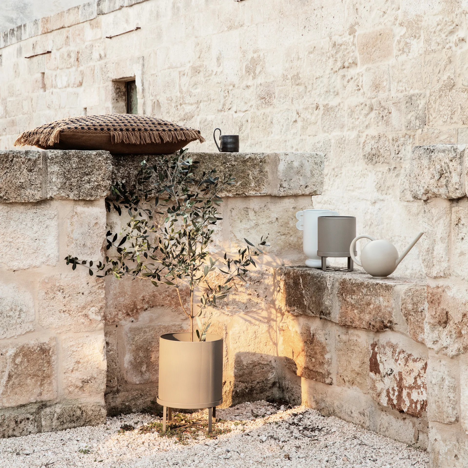 Bau -kukkaruukku suuri Ø28 cm, Cashmere Ferm Living