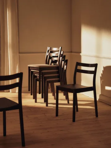 Boda tuoli - Tummaksi petsattu tammi - Ferm Living