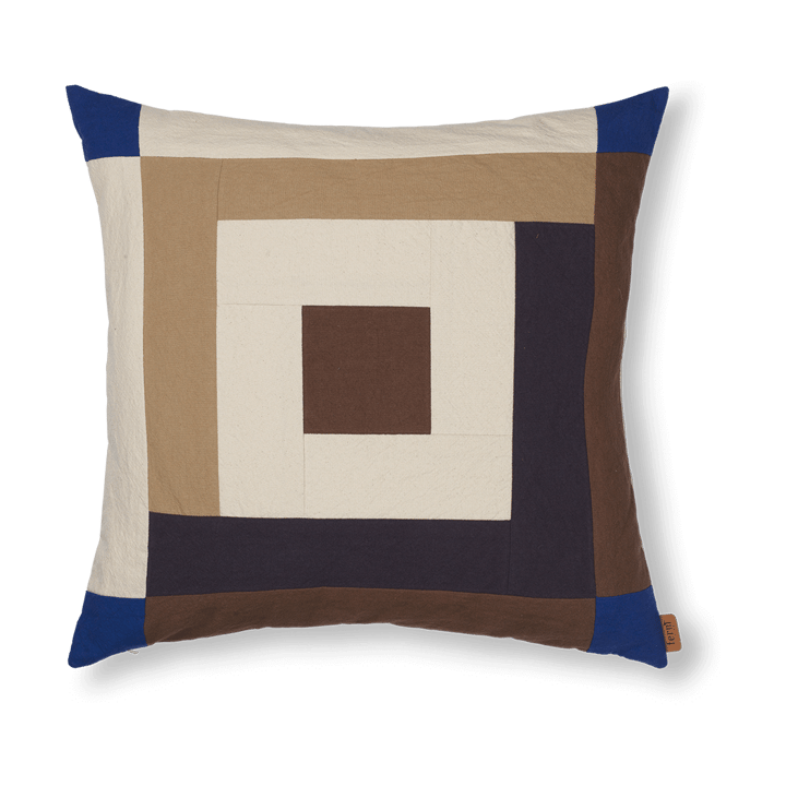 Border patchwork tyynynpäällinen 50x50 cm - Carob brown-bright blue - Ferm LIVING