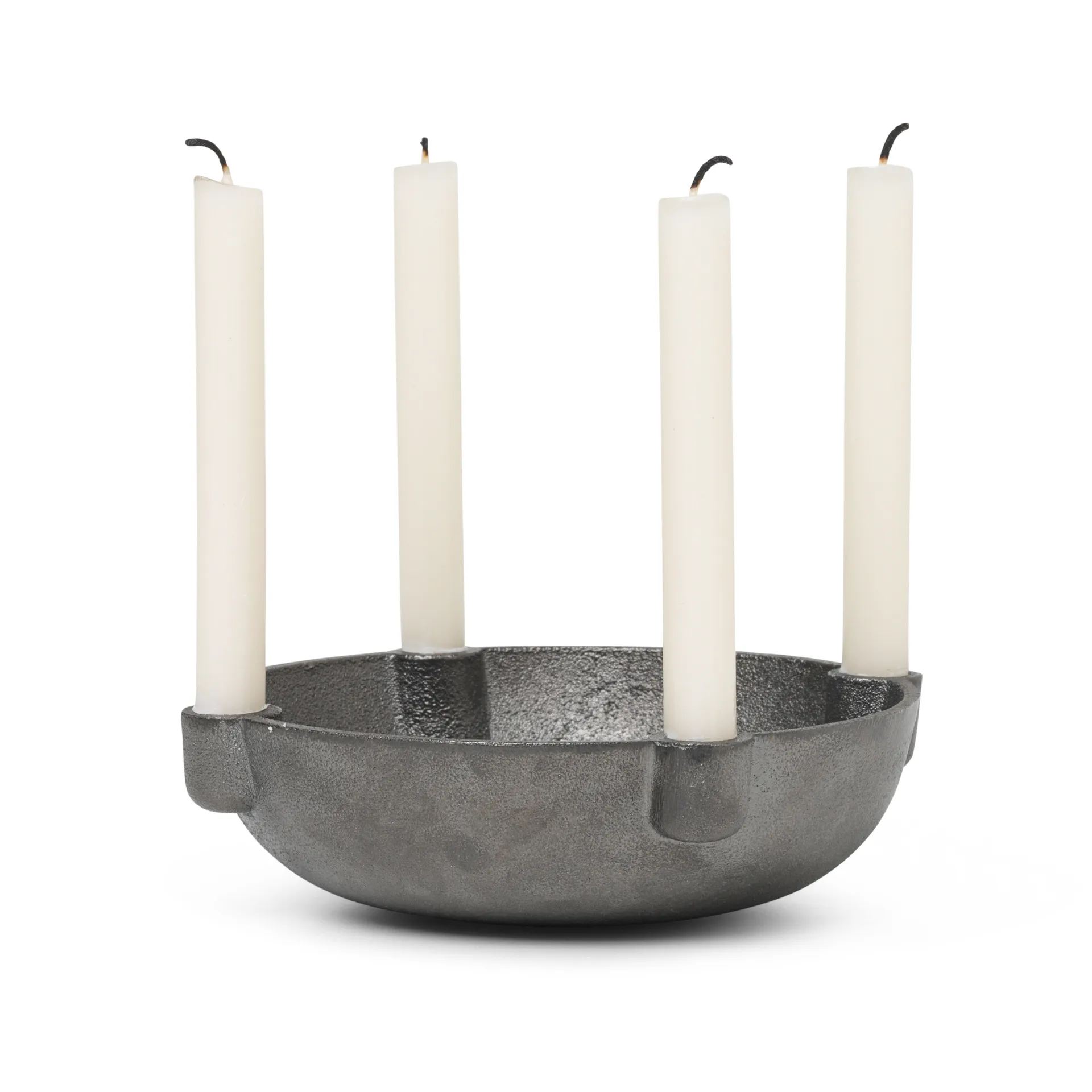 Bowl adventtikynttelikkö, messinki, Black brass Ferm Living