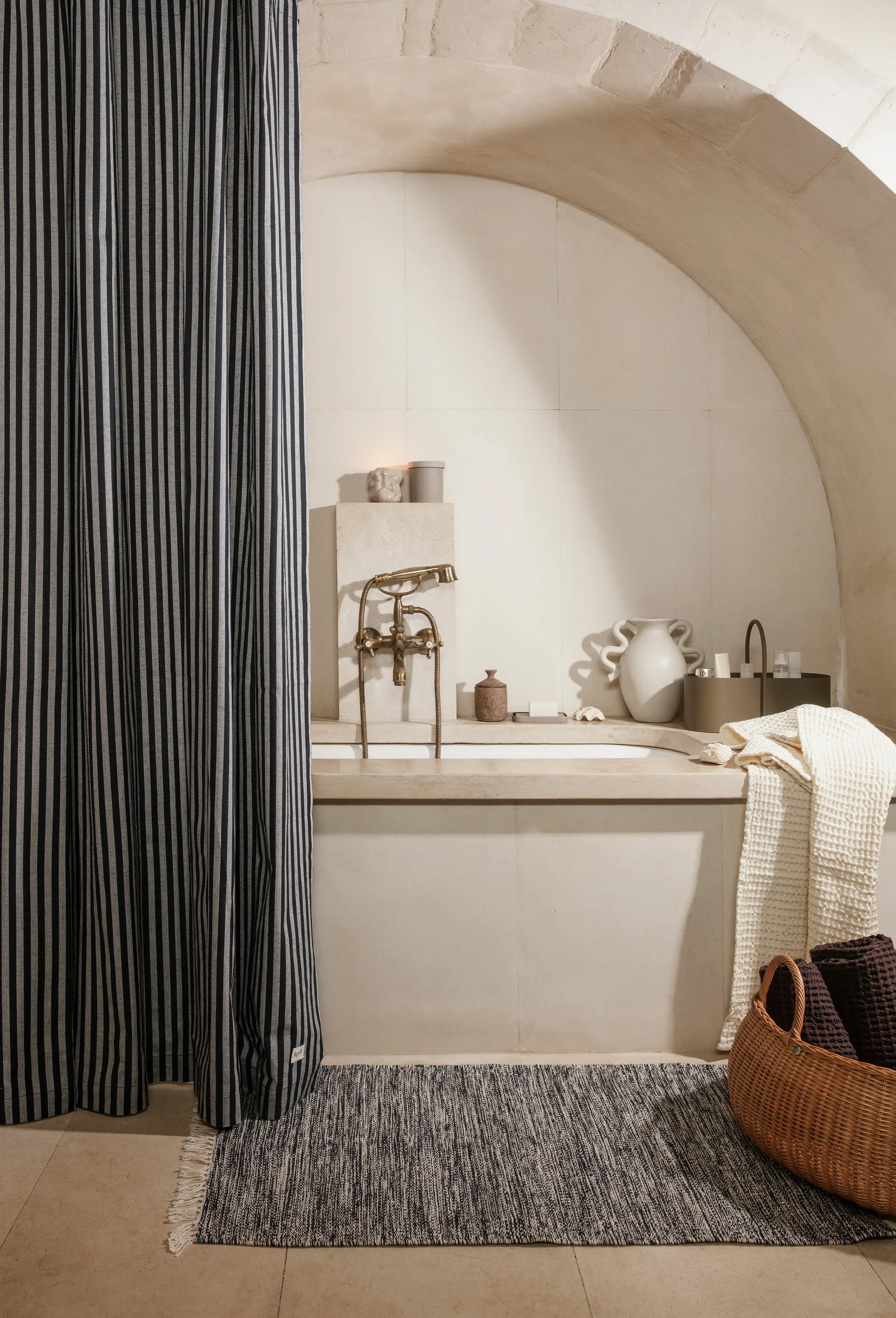 Braided kori matala, Luonnollinen Ferm Living