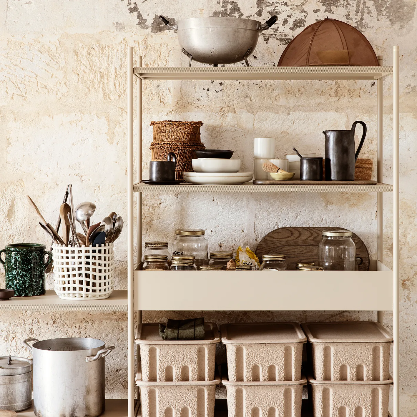 Ceramic punottu kori Ø 23,5 cm, Off white Ferm Living