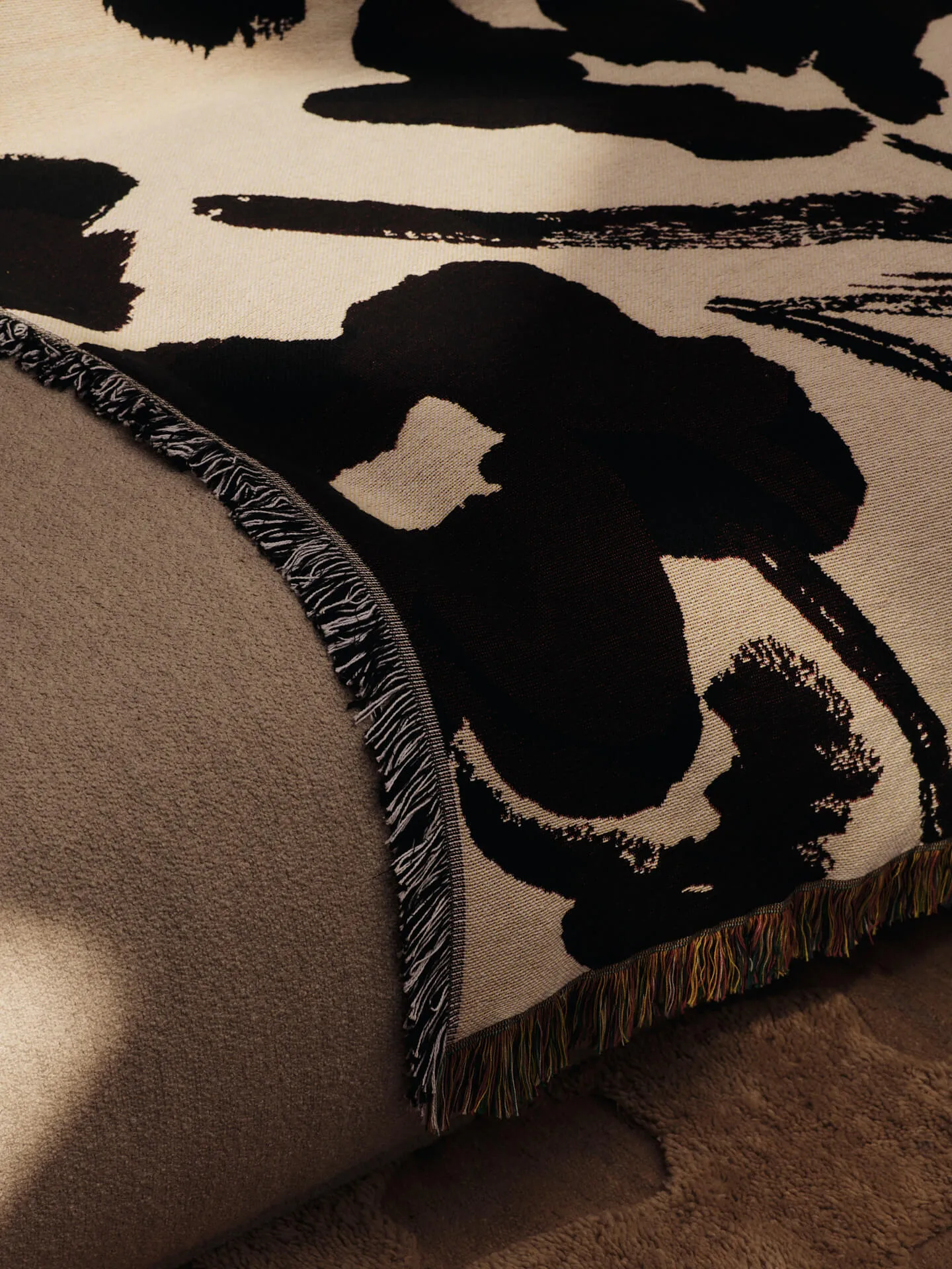 Cilla tapestry peitto 120x170 cm, Off-white-Dark grape Ferm Living