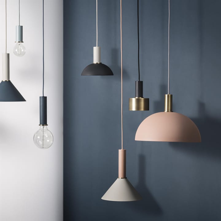 Collect lampunvarjostin Hoop, musta Ferm Living