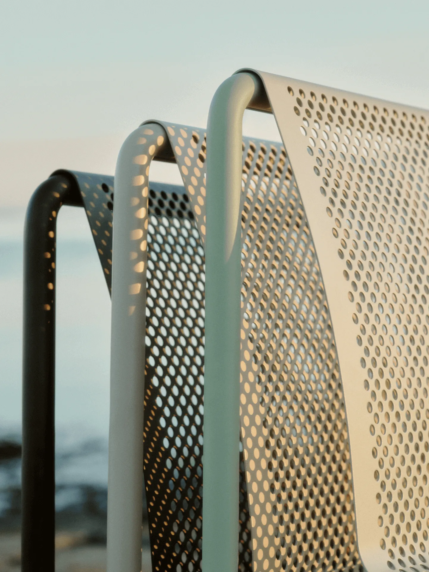 Dapple tuoli, Dark Chocolate Ferm Living