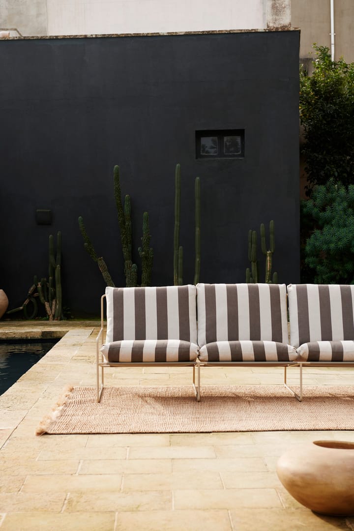 Desert 3-istuttava sohva, Cash stripe-chocolate Ferm Living