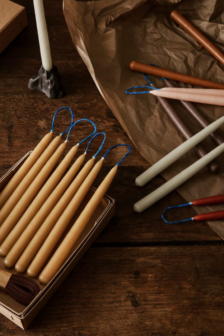 Dipped candles käsintehdyt kynttilät 15 cm 8-pack, Straw Ferm Living