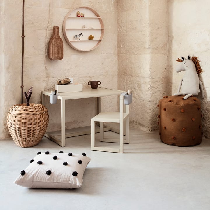 Dot tyyny 50x50 cm, Sand-black Ferm Living