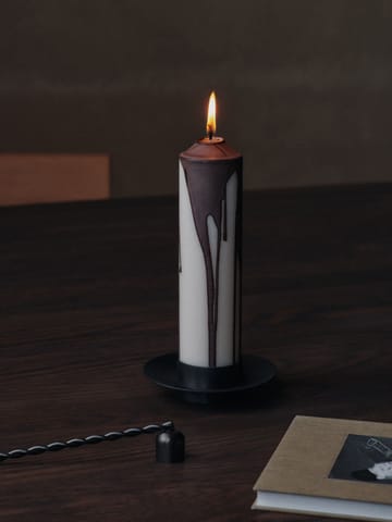 Dryp kynttilä - Dark Chocolate, 20 cm - Ferm Living