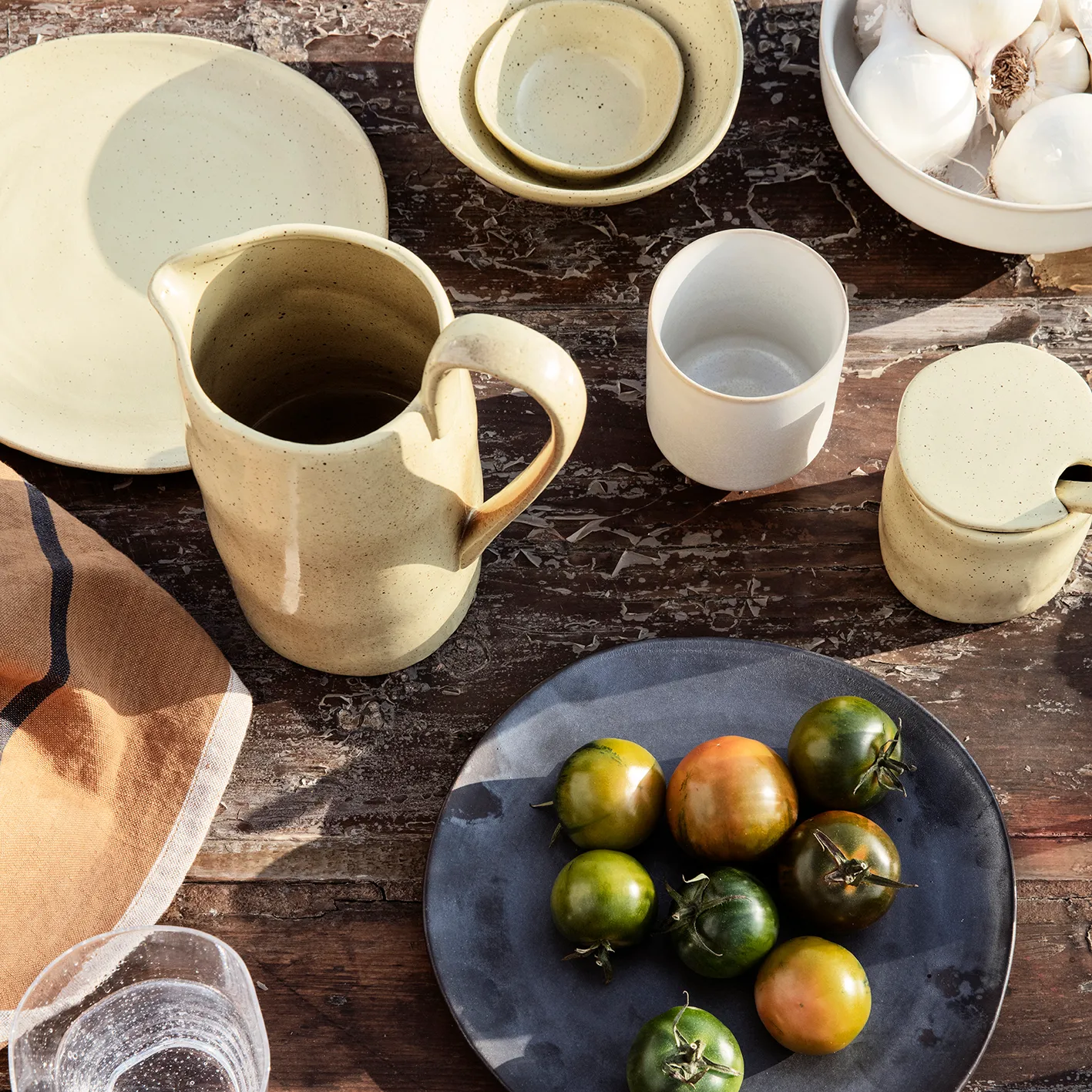 Flow lautanen 22 cm, Keltakuvioinen Ferm Living