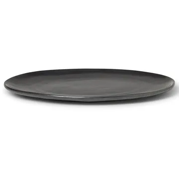 Flow lautanen 27 cm - Black - Ferm Living