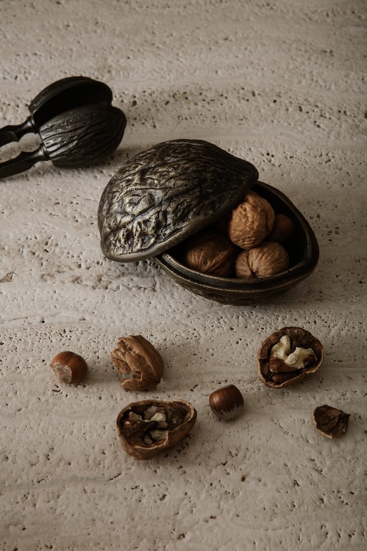 Forest nut box kannellinen pähkinäkulho 7,5 cm - Antik messinki - ferm LIVING