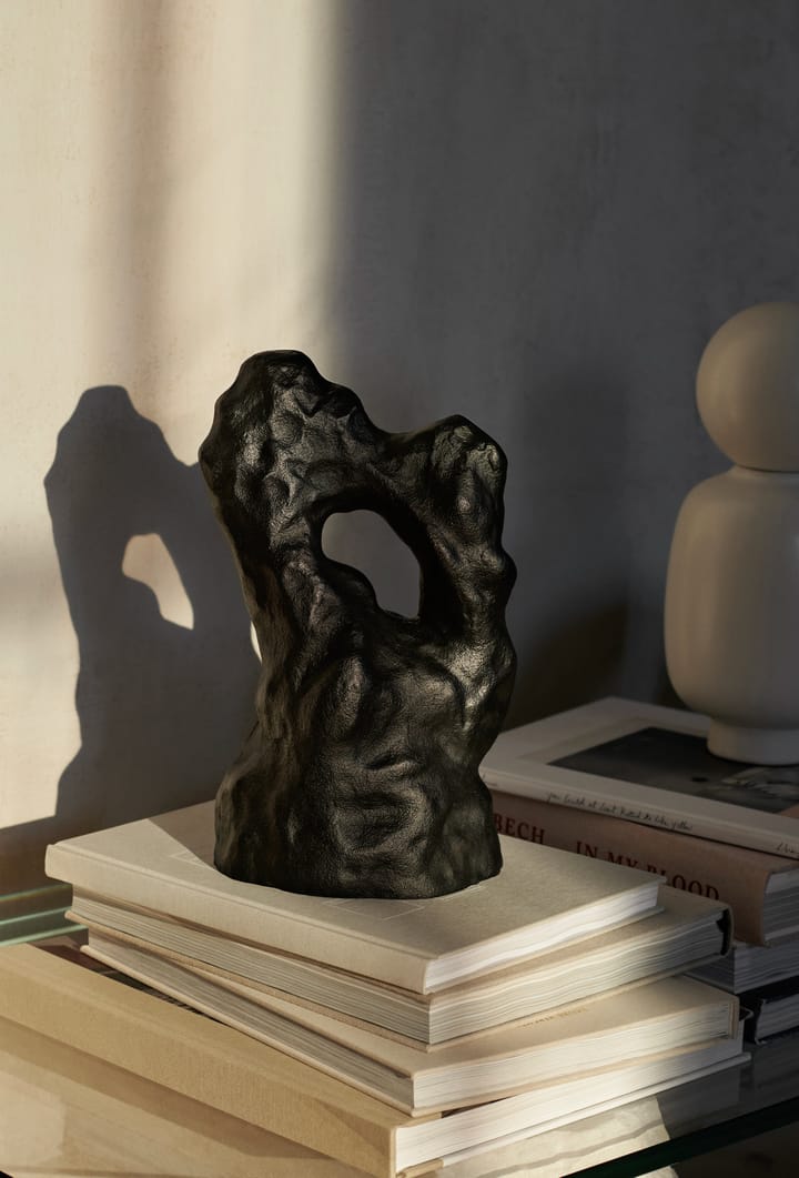 Grotto veistos, Blackened Aluminium Ferm Living