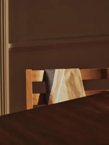 Hale keittiöpyyhe 50x70 cm - Cashmere-mocha-indigo blue - Ferm Living