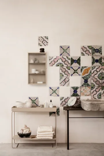 Haze seinäkaappi - Cashmere - Ferm Living