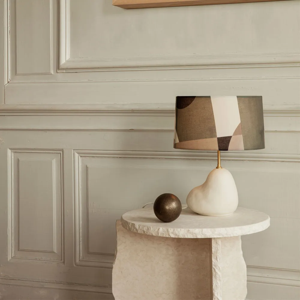 Hebe lampunjalka, Dark grey, large Ferm Living