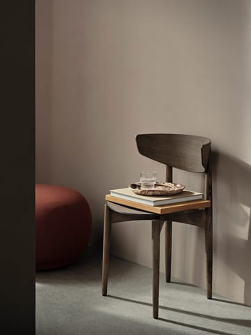 Herman tuoli - Dark Stained Beech - Ferm Living